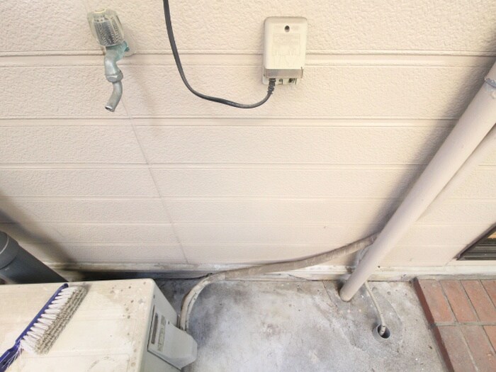 物件内観写真17　(洗濯機置場)