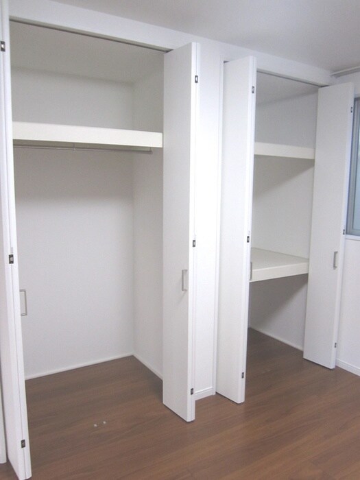 物件内観写真10　(収納)