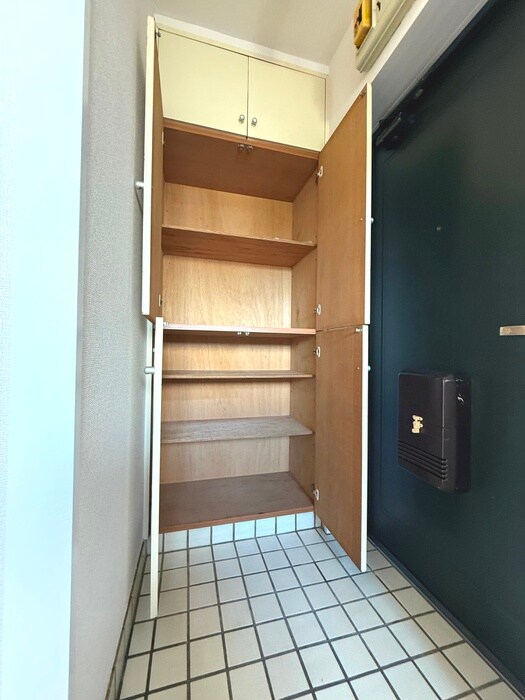 物件内観写真20　(靴箱)