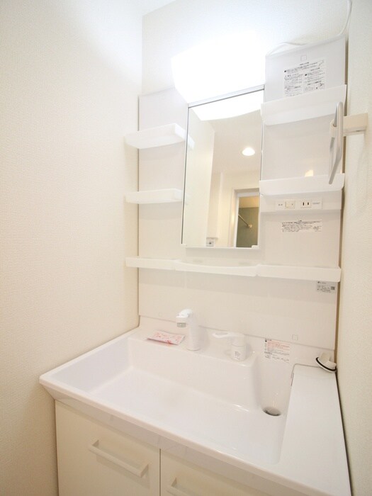 物件内観写真13　(洗面)