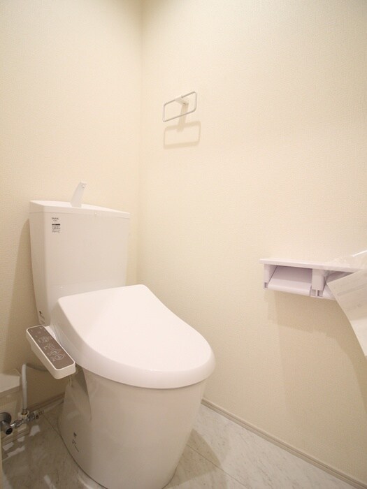 物件内観写真14　(トイレ)