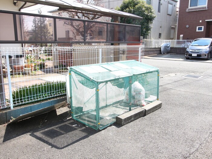 物件外観写真2　(周辺環境)