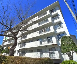 高塚団地２街区９棟（５０１）外観写真