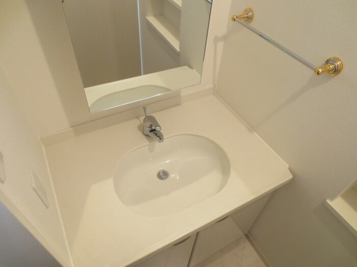 物件内観写真10　(洗面)