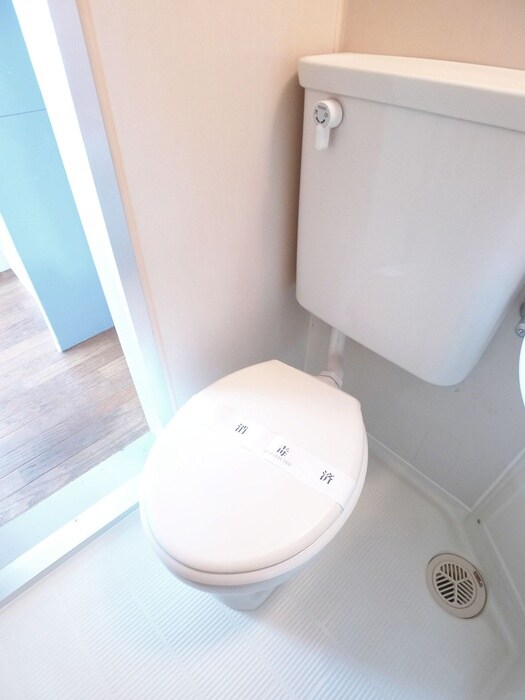 物件内観写真13　(トイレ)