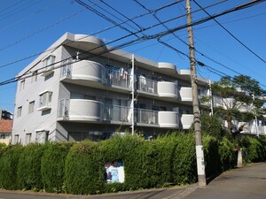 サンモ－ルいぶき野外観写真