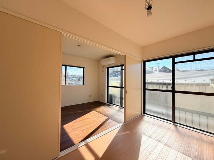 物件内観写真7　(居室)