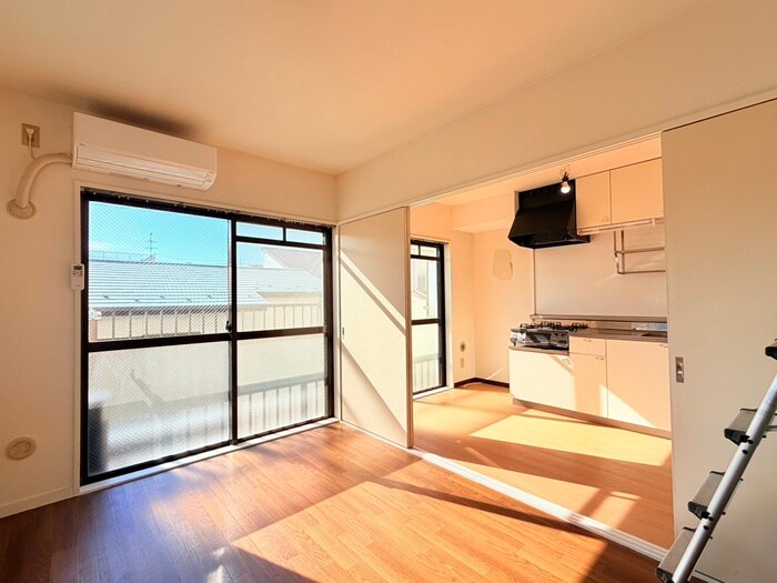 物件内観写真8　(居室)