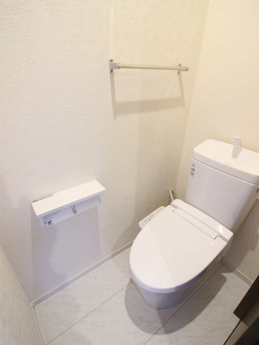 物件内観写真13　(トイレ)