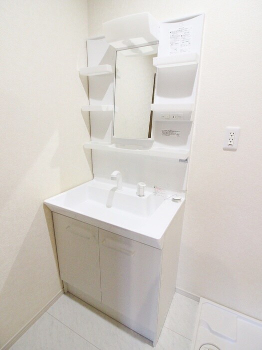 物件内観写真14　(洗面)