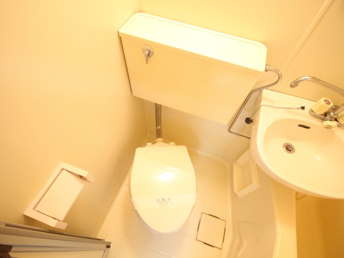 誠和荘のトイレ