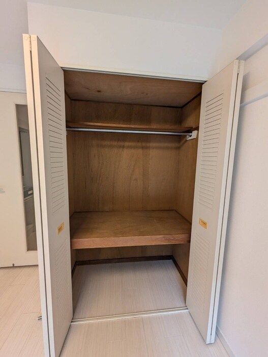 物件内観写真18　(収納)