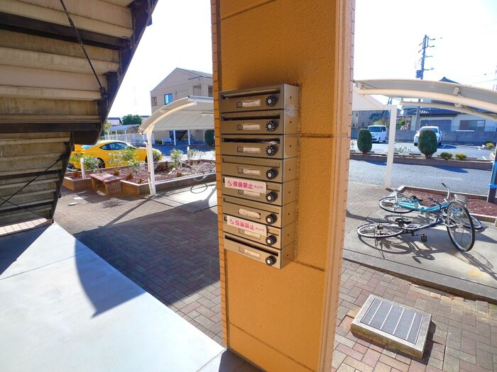 物件外観写真6　(建物設備)