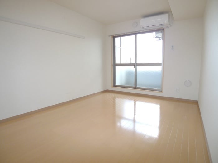 物件内観写真6　(居室)