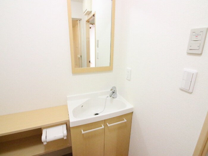 物件内観写真12　(洗面)