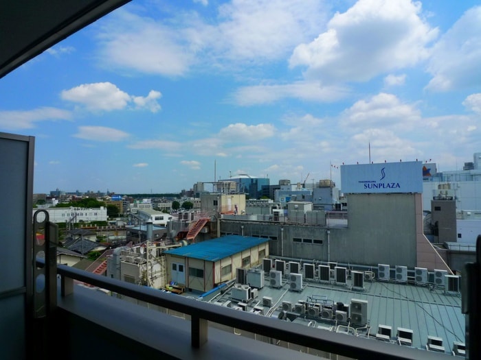 物件内観写真16　(室内からの展望)