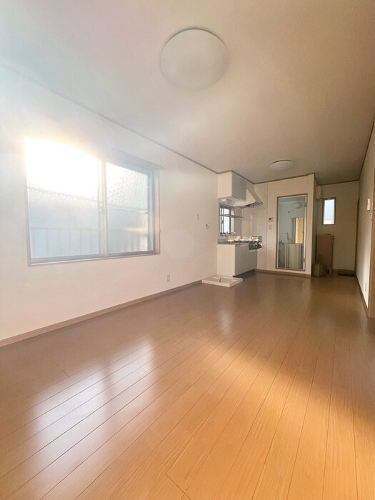 物件内観写真9　(居室)