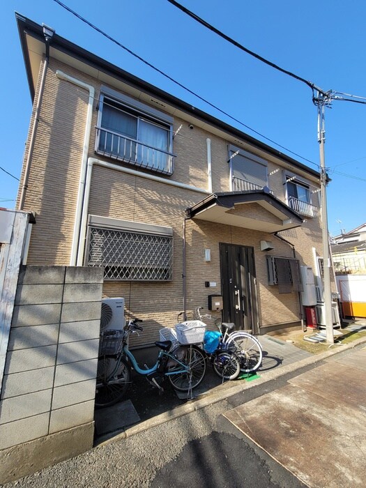 物件外観写真3　(駐輪場)