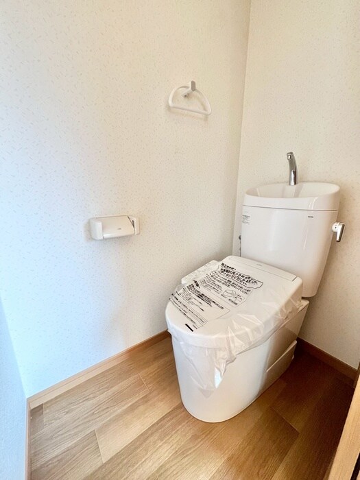 物件内観写真15　(トイレ)