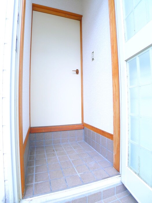 物件内観写真21　(玄関)