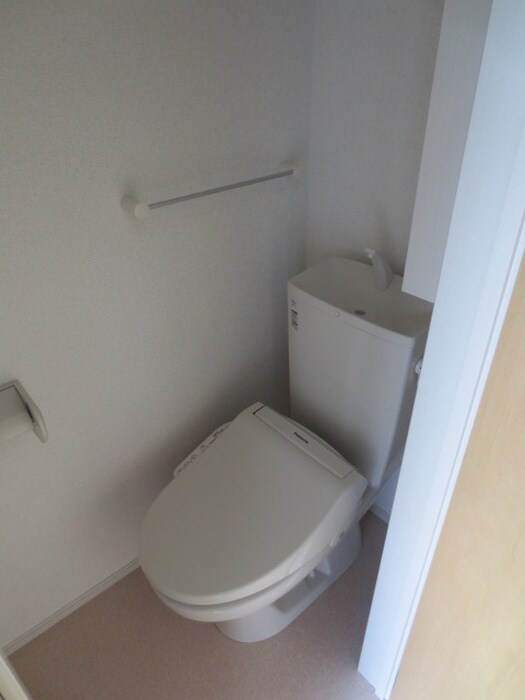 物件内観写真9　(トイレ)