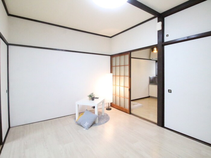 物件内観写真7　(居室)