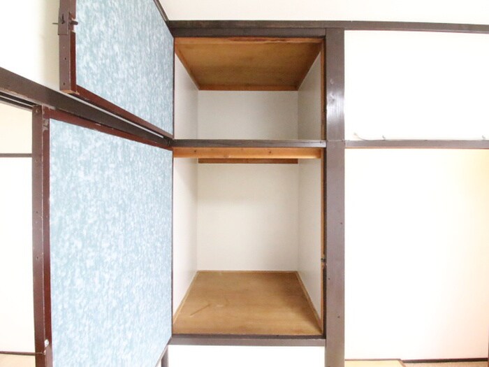 物件内観写真11　(収納)