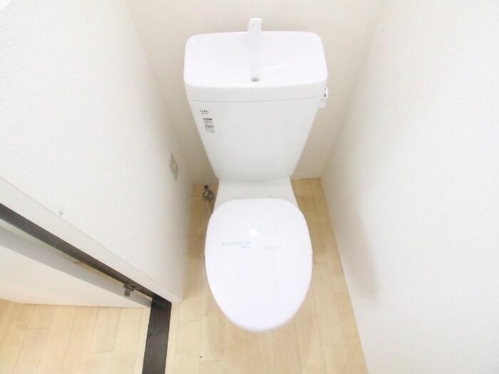 物件内観写真15　(トイレ)