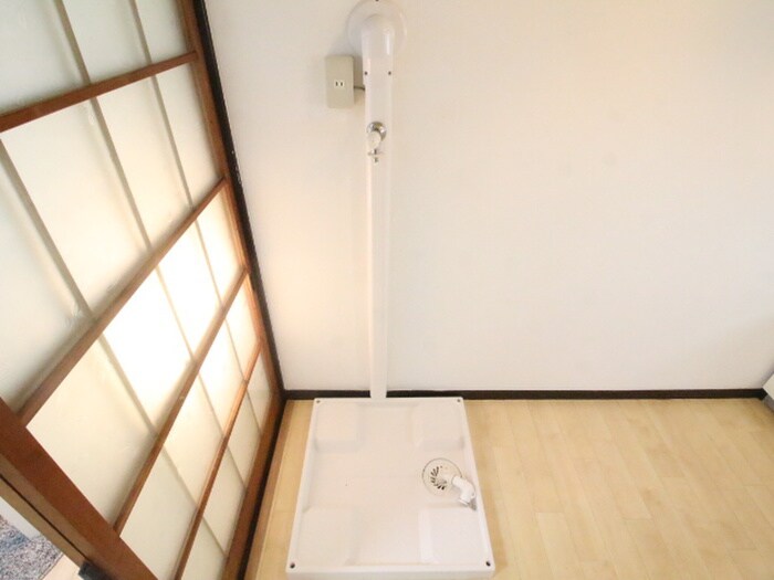 物件内観写真19　(洗濯機置場)