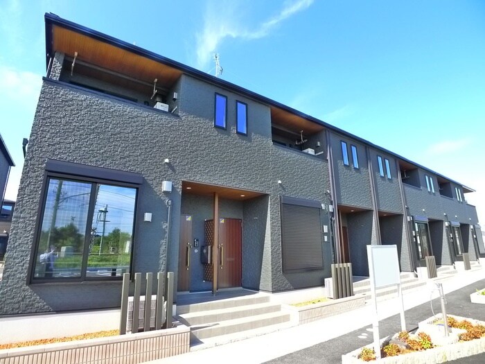 物件外観写真1　(外観写真)