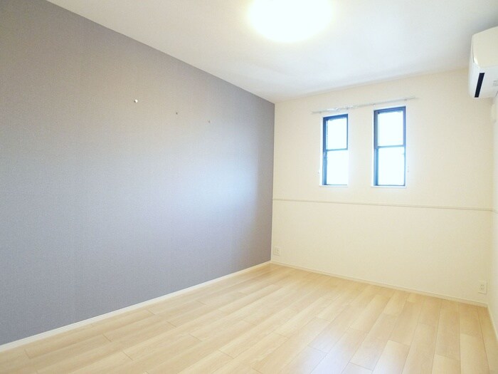 物件内観写真10　(居室)