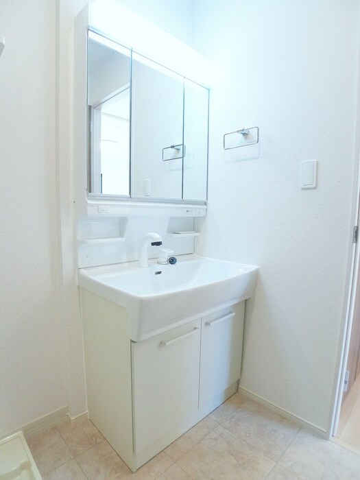 物件内観写真13　(洗面)