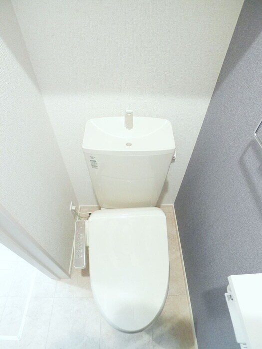 物件内観写真15　(トイレ)