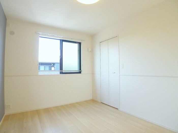 物件内観写真21　(室内からの展望)