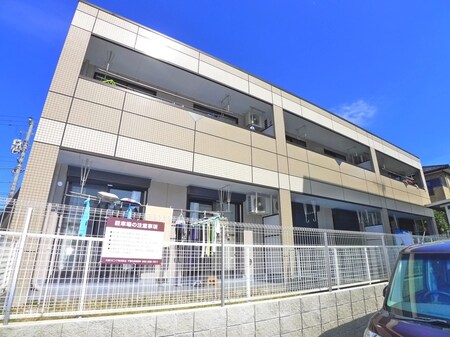 シャイニングin青葉外観写真
