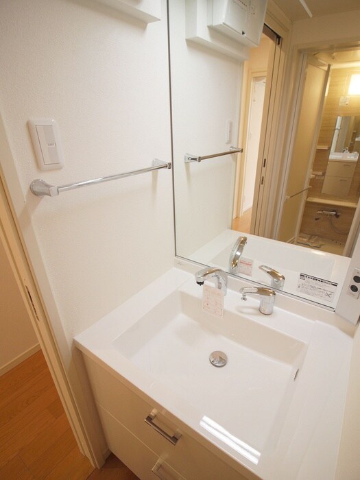 物件内観写真12　(洗面)