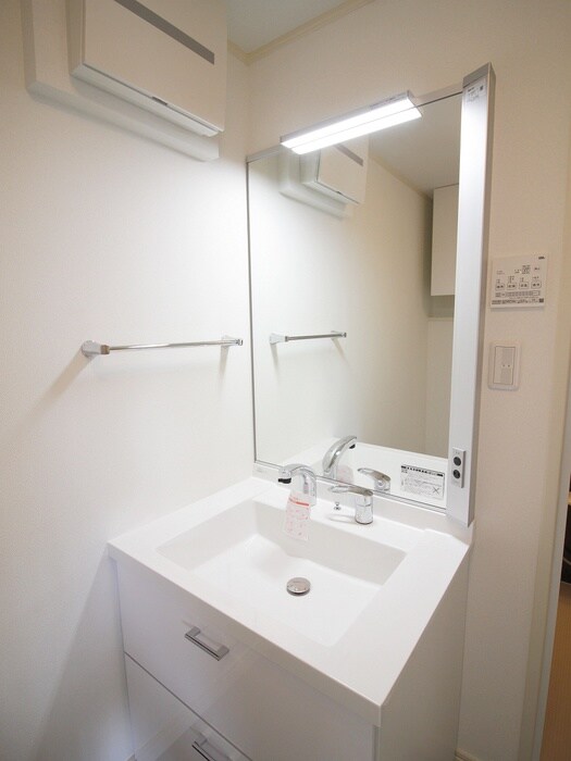 物件内観写真14　(洗面)