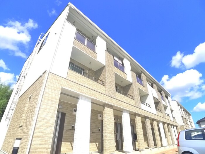 物件外観写真1　(外観写真)