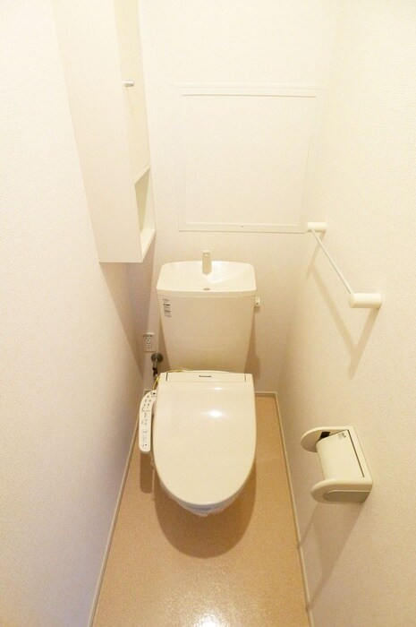 物件内観写真11　(トイレ)