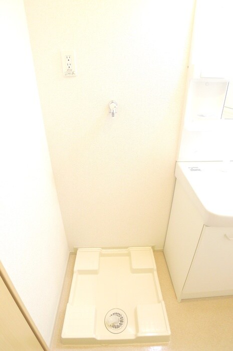 物件内観写真12　(廊下)