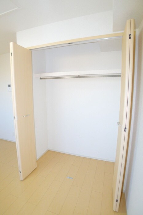物件内観写真16　(収納)