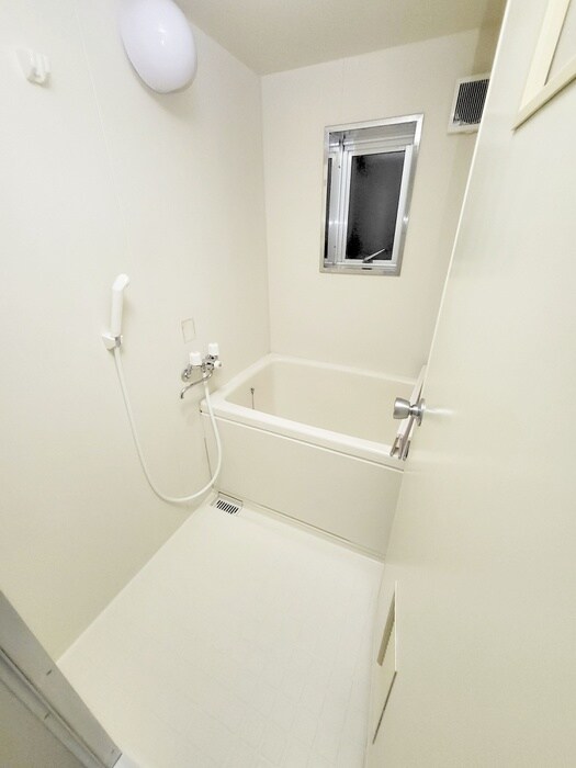 物件内観写真13　(バス／シャワールーム等)