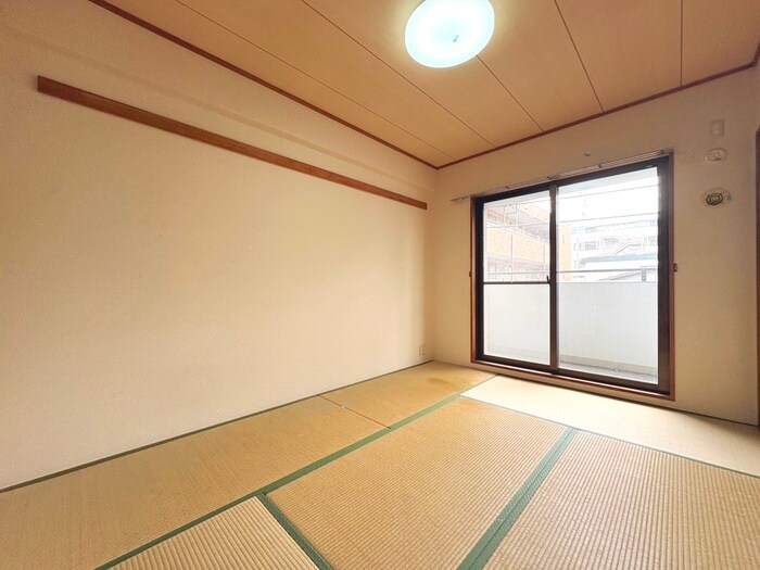 物件内観写真8　(居室)