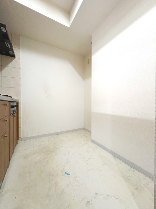 物件内観写真11　(内観写真)