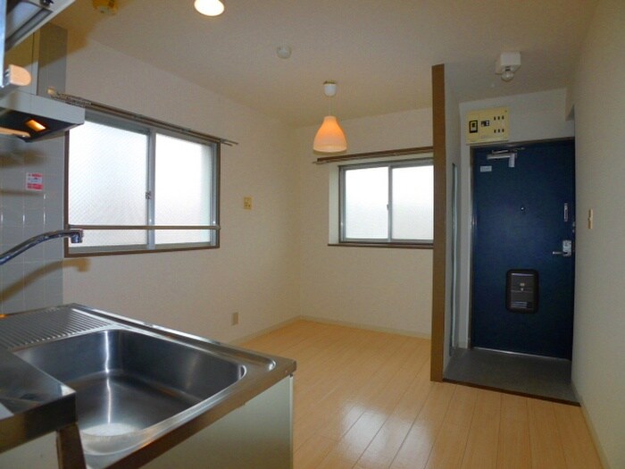 物件内観写真10　(居室)