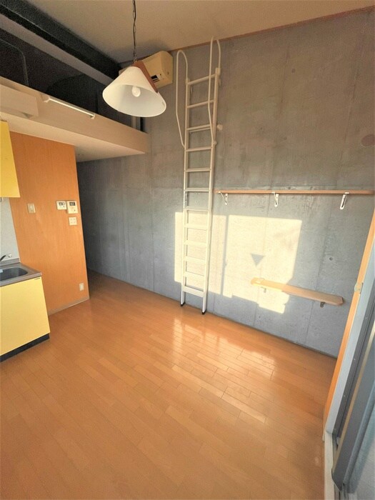 物件内観写真7　(居室)