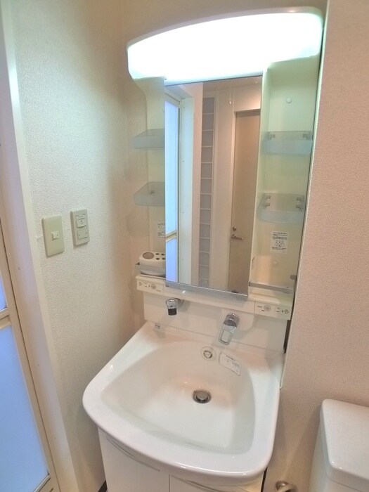 物件内観写真11　(洗面)