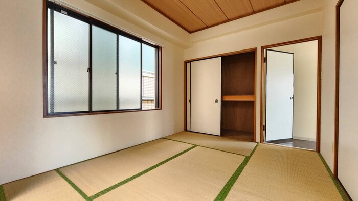 物件内観写真8　(居室)