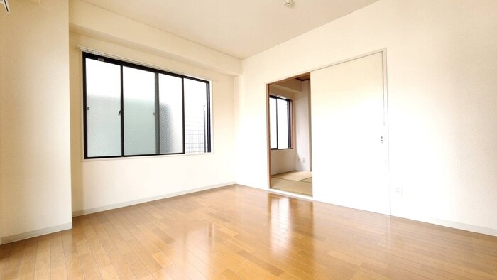 物件内観写真18　(居室)