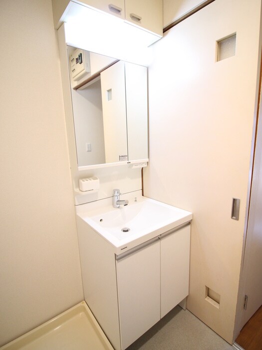 物件内観写真13　(洗面)